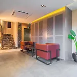 Vesta Rooms